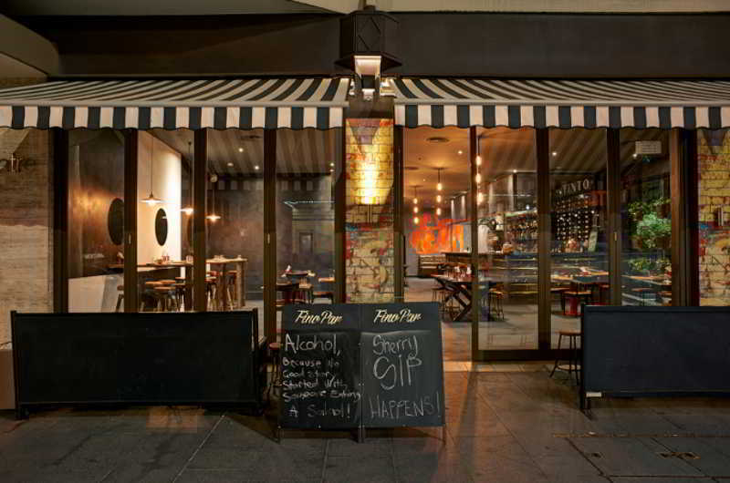 Vibe Hotel Sidney Exterior foto